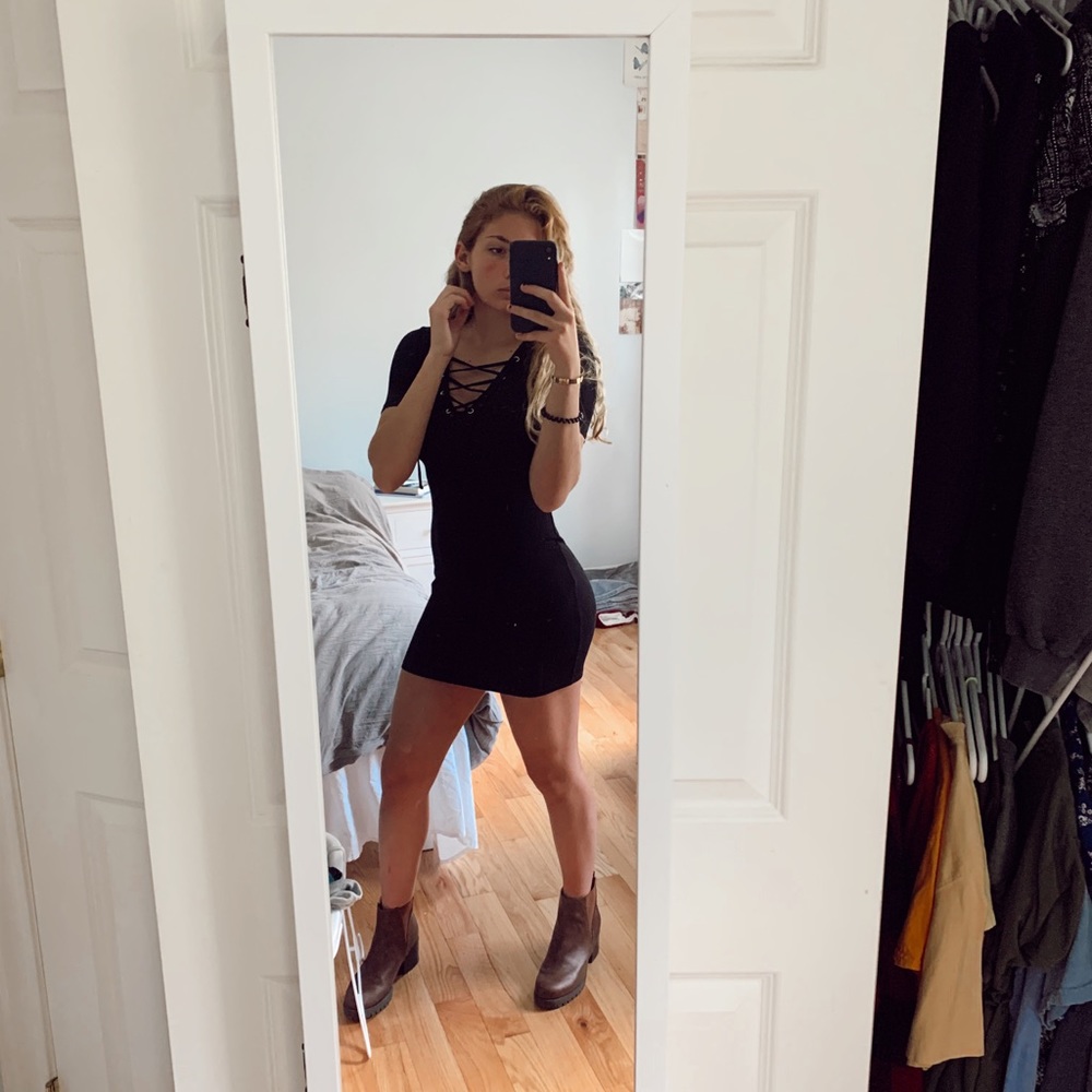 Black Bodycon Dress